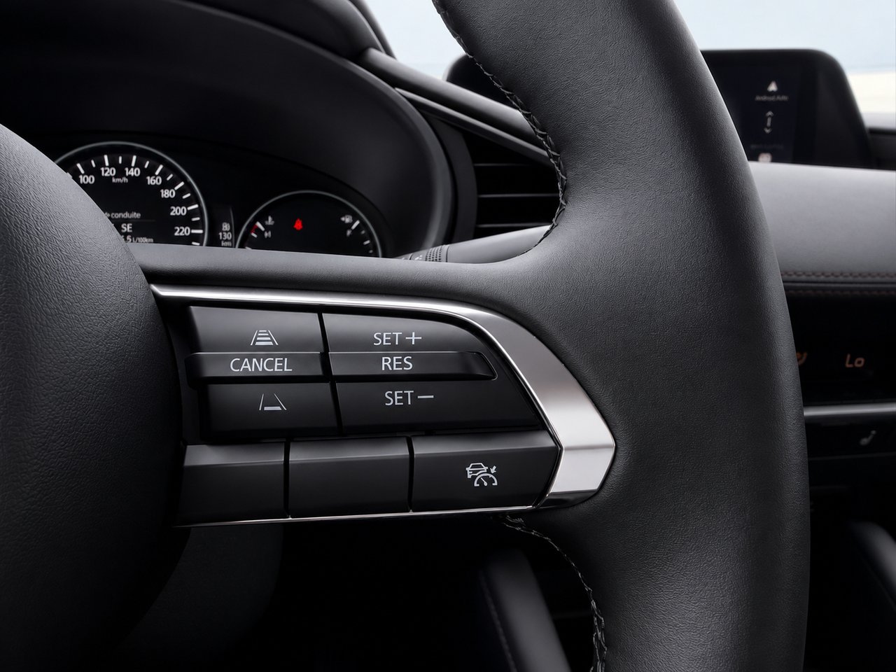 2024 Mazda Mazda3 Red Châteauguay - photo #15