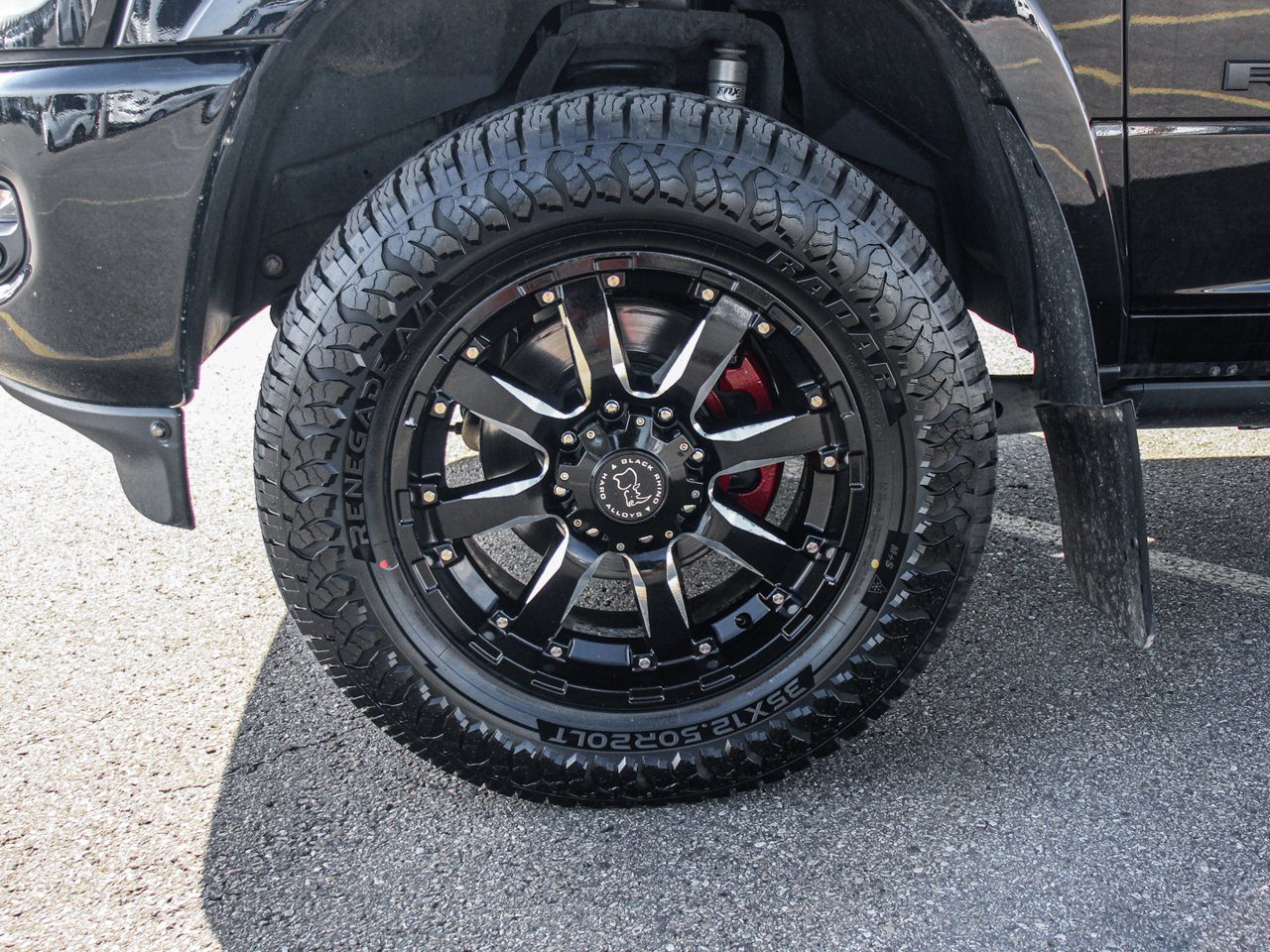 2019 Ram 3500 Laramie 4x4 Crew Cab 6'4 Box Black Sherwood Park - photo #11