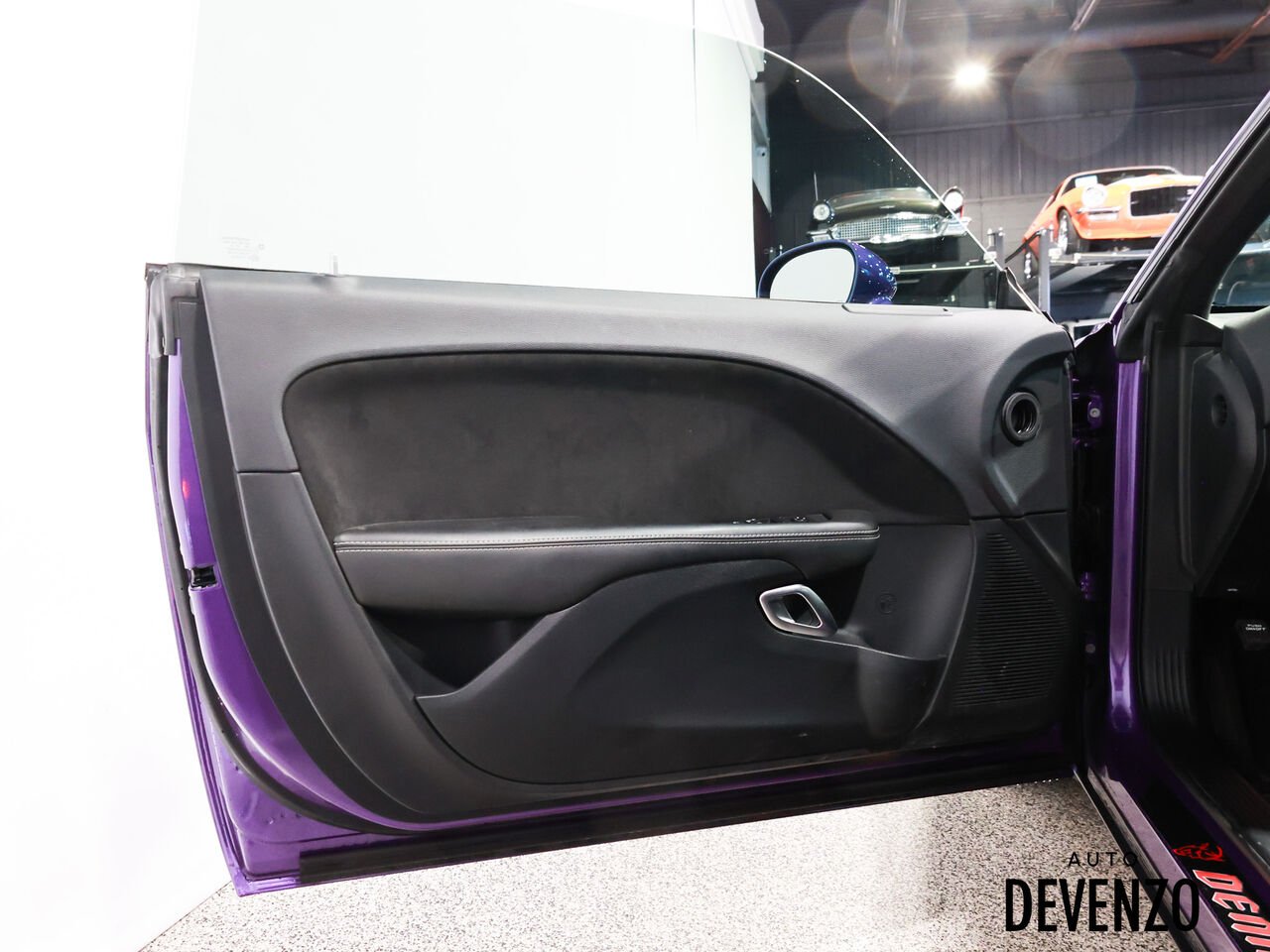 2018 Dodge Challenger Purple Saint-Eustache - photo #9