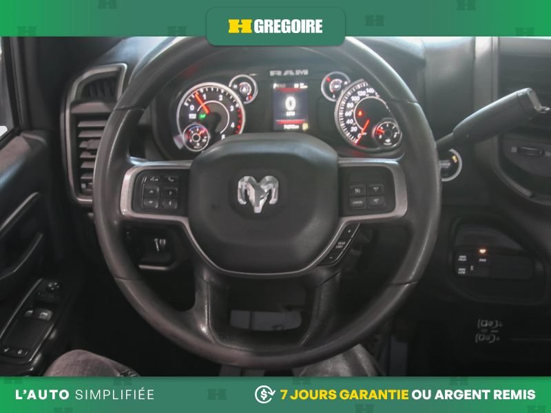 Ram 2500 820756 | Tradesman 4WD AUTO A/C MAGS CAM RECUL BLUETOOTH 2022 Noir Laval - photo #16