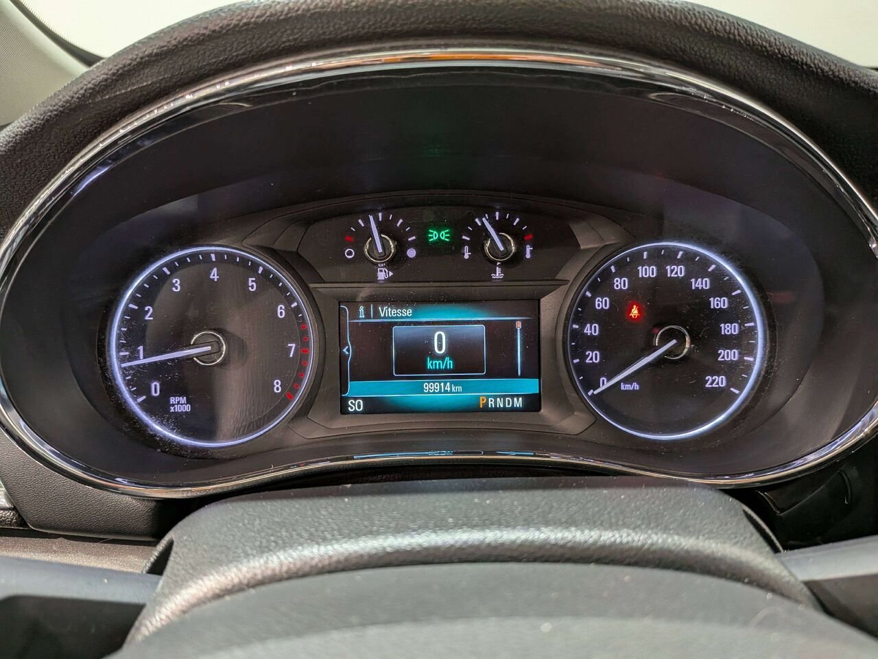 2018 Buick Encore FWD 4dr Essence White Val-David - photo #29