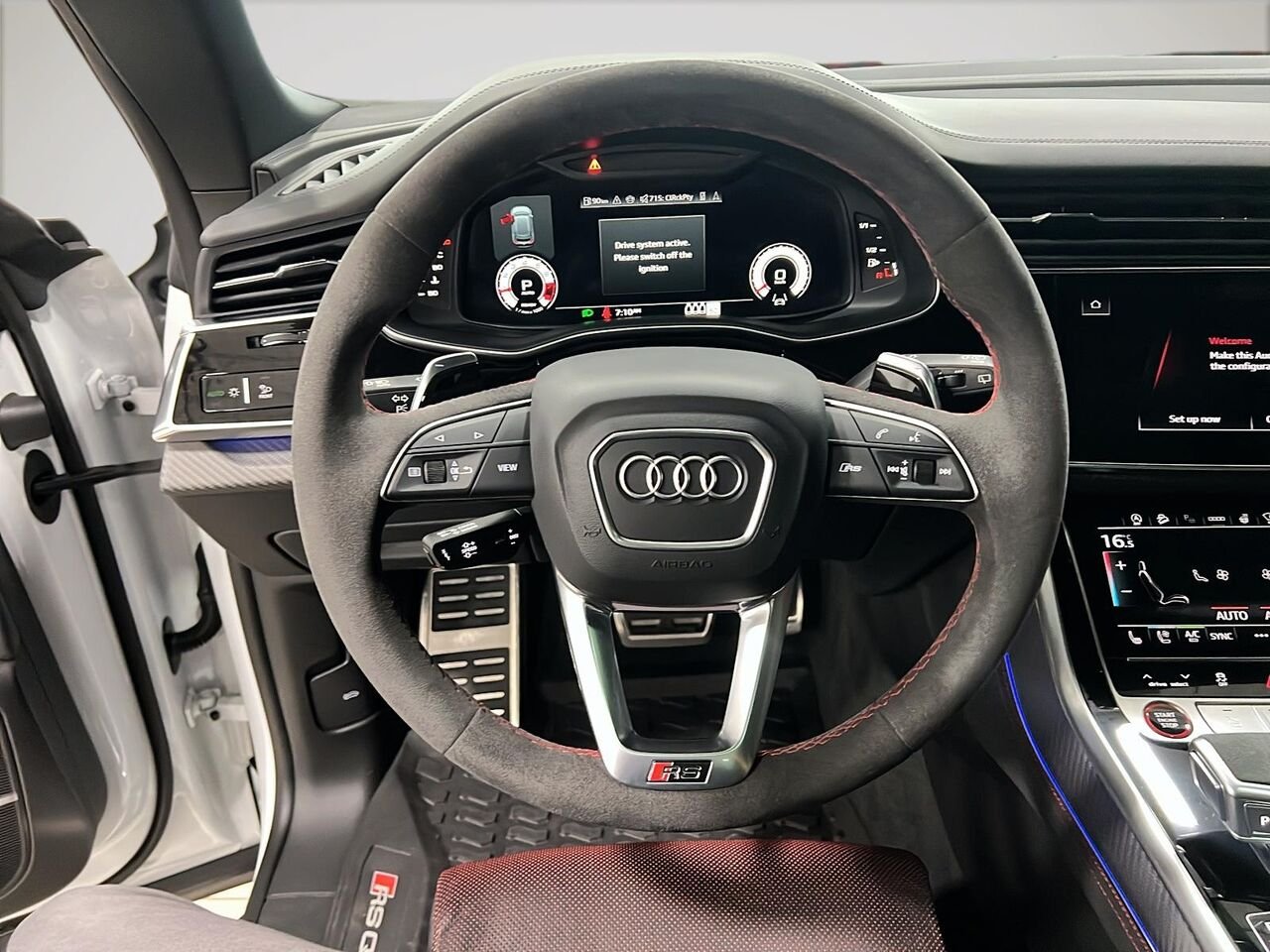 Audi RS Q8 PERFORMANCE 2026 Blanc Québec - photo #30