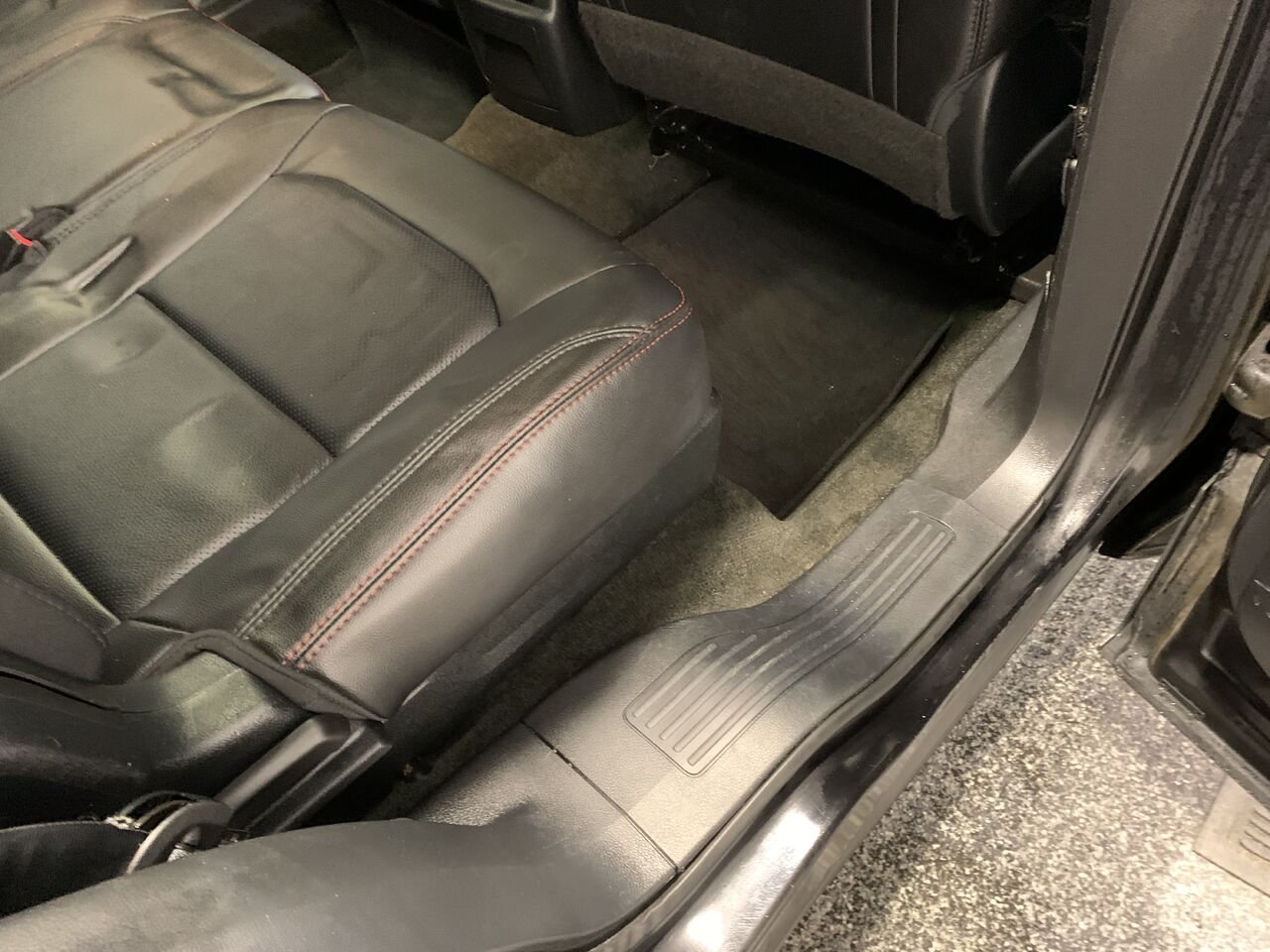 2017 Ford Explorer Black Châteauguay - photo #13