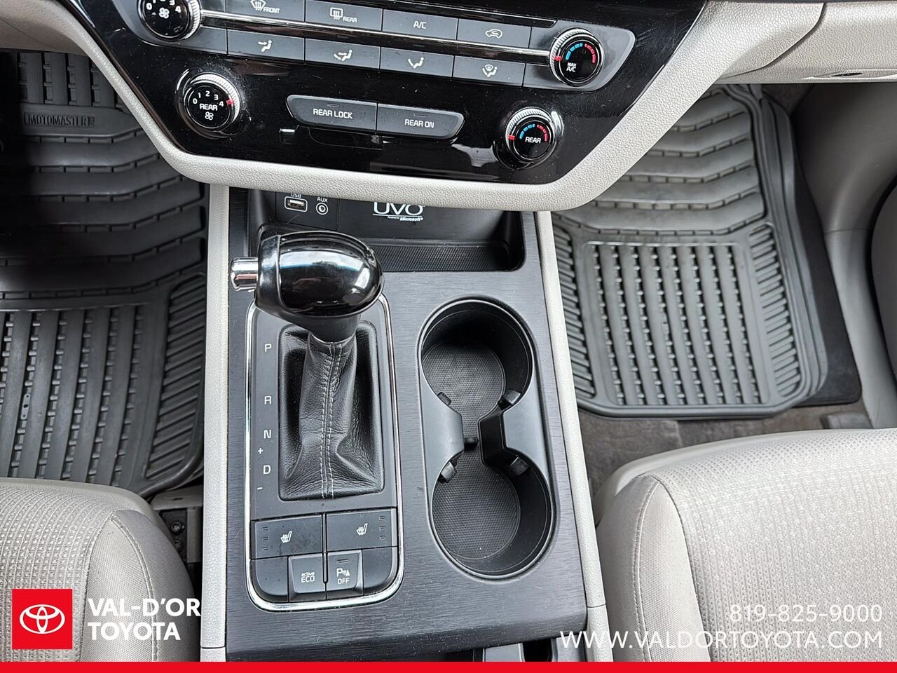 2016 Kia Sedona LX+ familiale 4 portes Grey Val-d'Or - photo #11