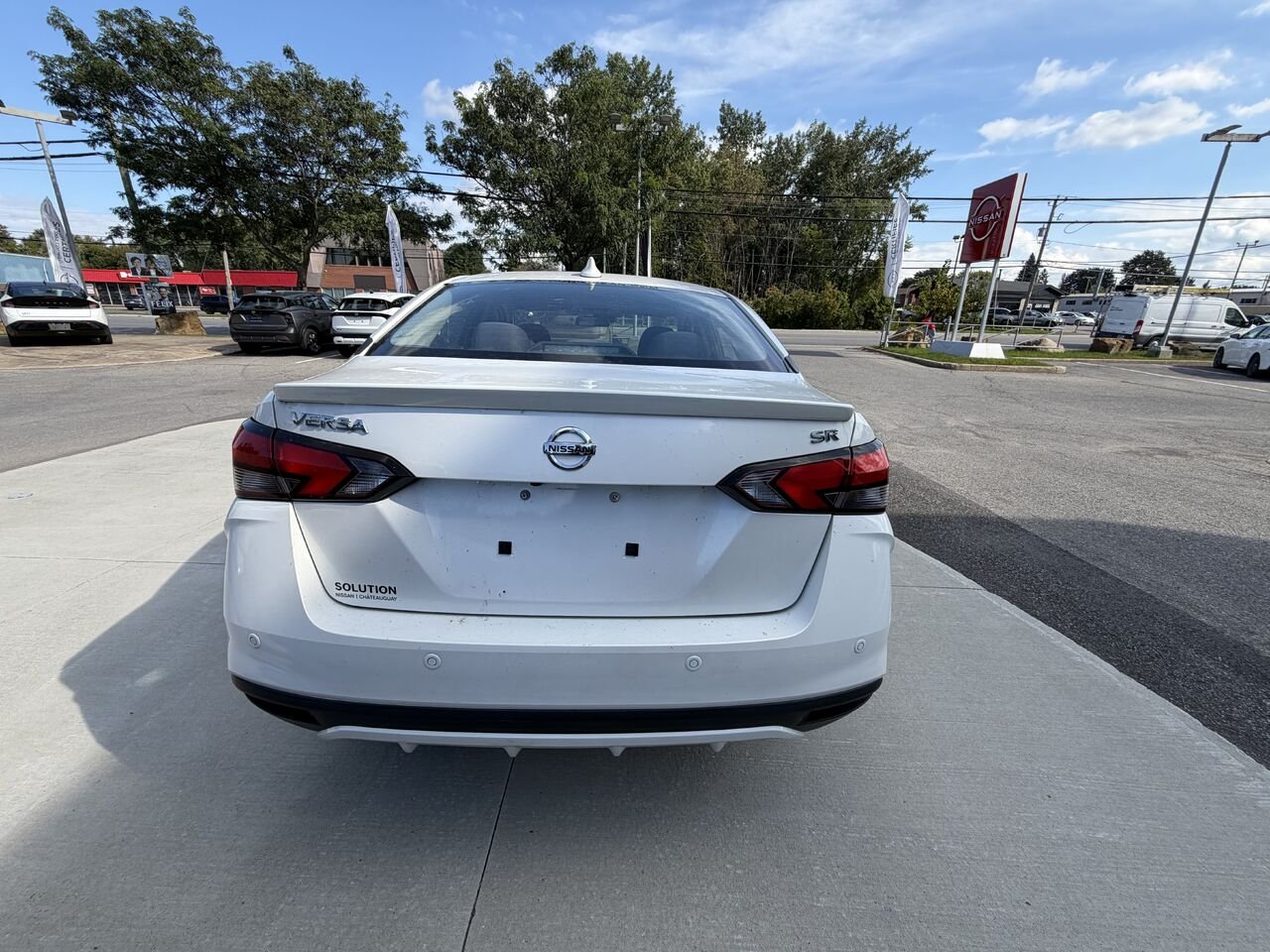 2021 Nissan Versa White Châteauguay - photo #5