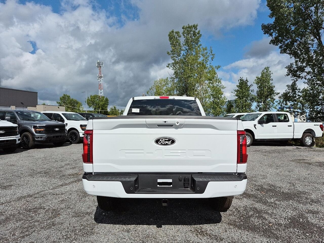 Ford F-150 2F047 | XLT 2026 Blanc Oxford Saint-Jérôme - photo #4