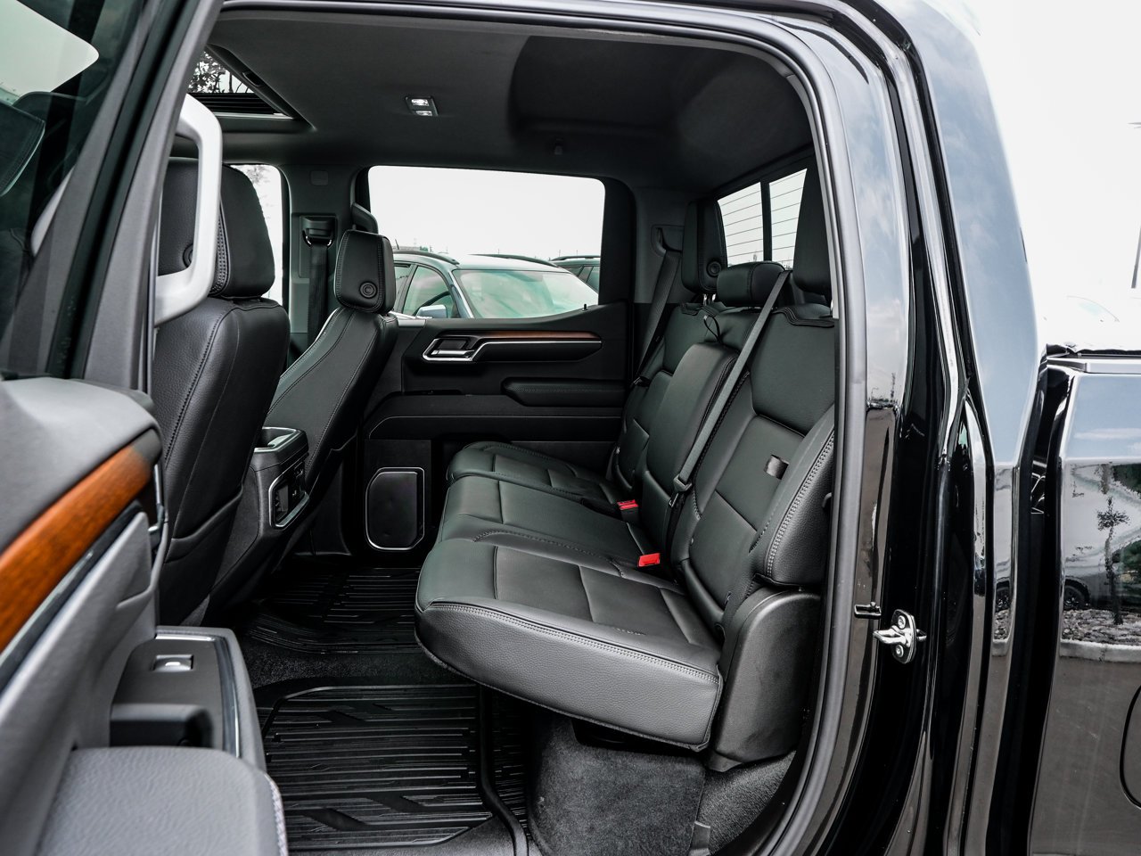 2025 GMC Sierra 1500 4WD Crew Cab 147 Denali Black Sherwood Park - photo #34