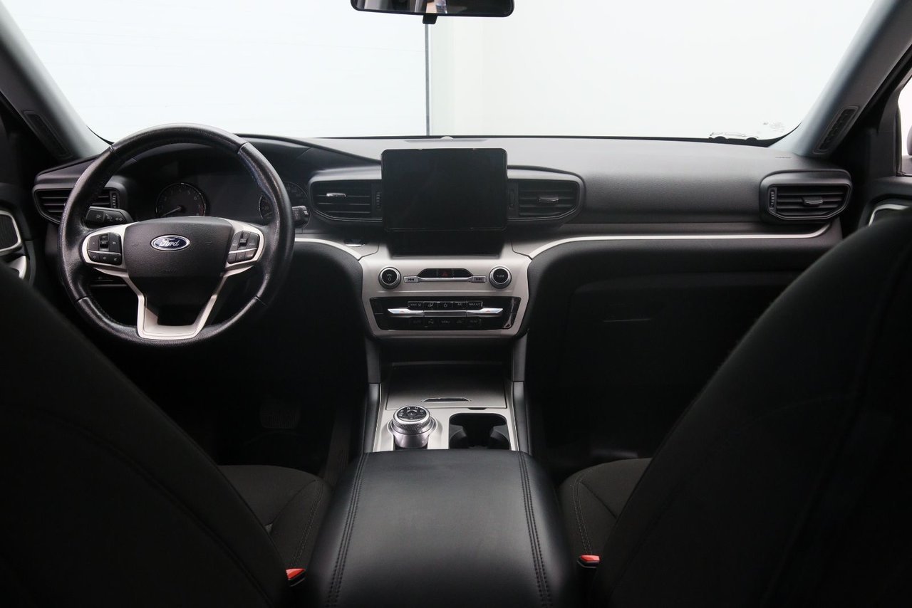 Ford Explorer XLT 2023 Noir Baie-Comeau - photo #10