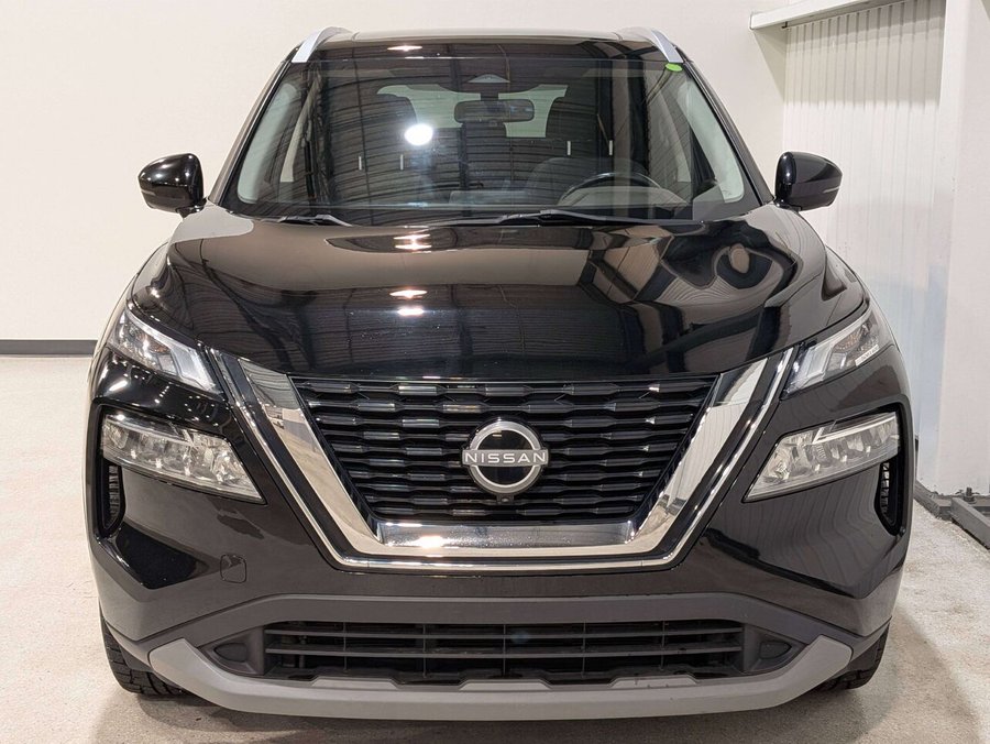 2022 Nissan Rogue AWD SV Black