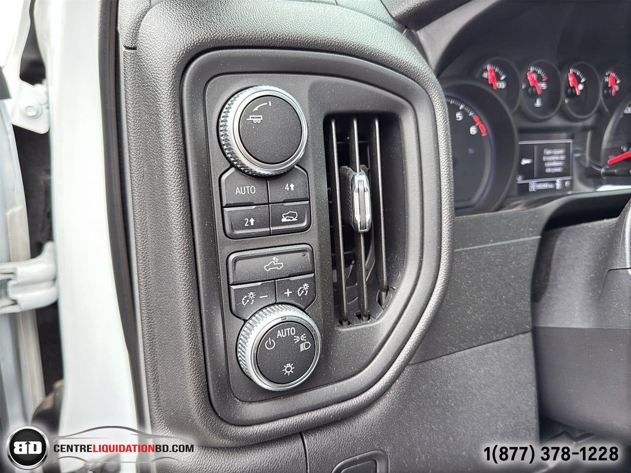 GMC Sierra 1500 SINGLE CAB V6 4X4 4.3L BOÎTE 8P + BOÎTE DE FIBRE | BD0341 2019 Blanc Granby - photo #17
