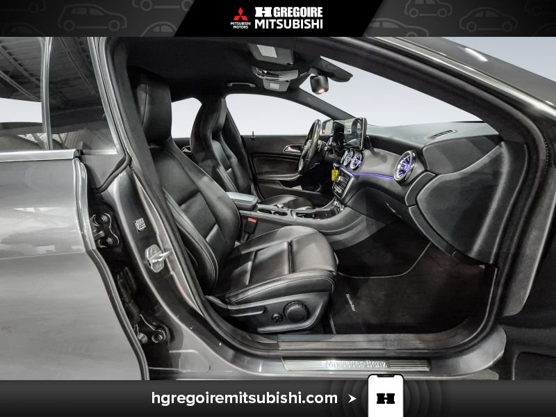 2018 Mercedes Benz CLA Grey Laval - photo #15