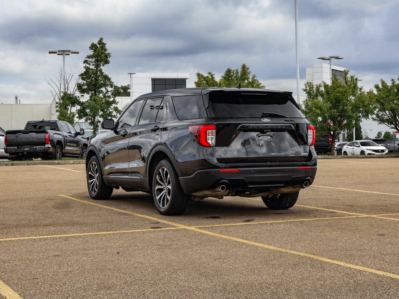 2022 Ford Explorer ST-Line 4WD Black Sherwood Park - photo #5