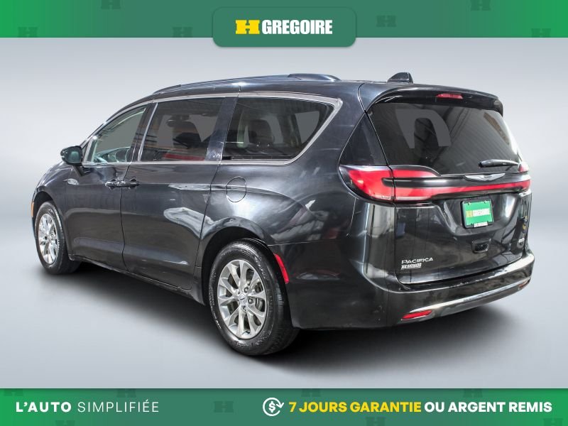Chrysler Pacifica 2022 Noir Laval - photo #5