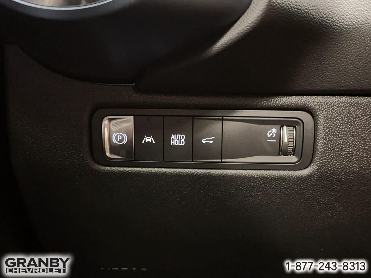2027 CHEVROLET Equinox EV EQUINOX EV LT1 FWD W/PCY (2LT) | 27-0235 WHITE SANDS Granby - photo #17