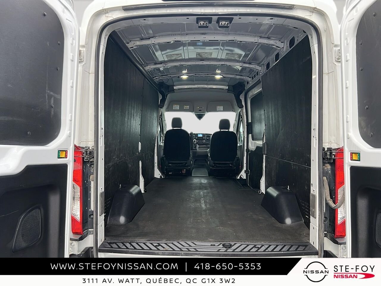 Ford Transit fourgon utilitaire TOIT MOYEN 2025 Blanc Ste-Foy - photo #5