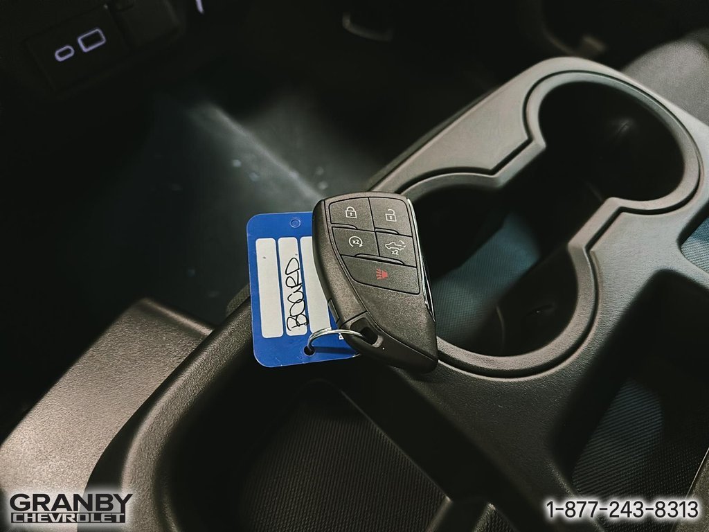 2026 CHEVROLET Silverado 1500 K1500 SILVERADO CREW CAB CUSTOM TRAIL BOSS STD/BOX (2CX) | 26-0168 Black Granby - photo #18