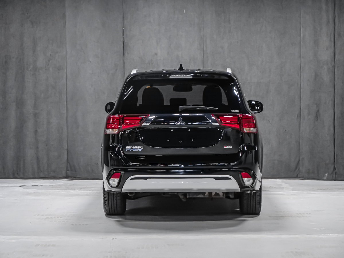 Mitsubishi Outlander PHEV LE S-AWC 2020 Noir Montréal - photo #4