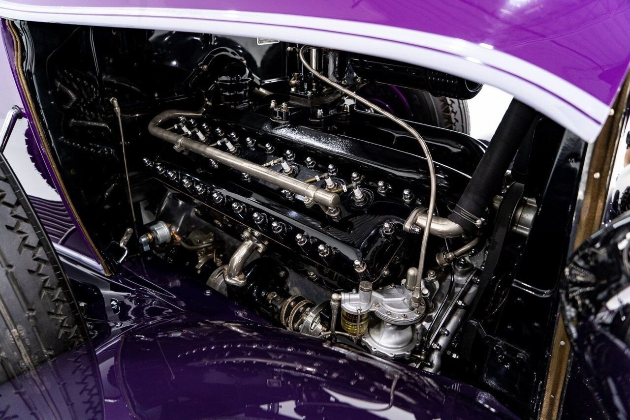 Lincoln KB Victoria Coupe One Of 18 Built, And The Only Known Surviving **PRICE IN USD** 1933 mauve Montréal - photo #51