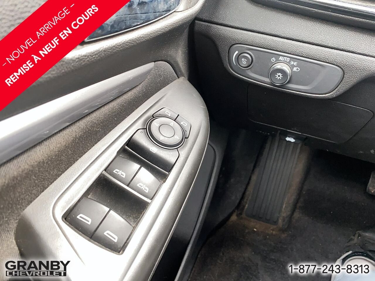 2023 Chevrolet Bolt EUV Traction avant 4 portes LT | G3912 White Granby - photo #11