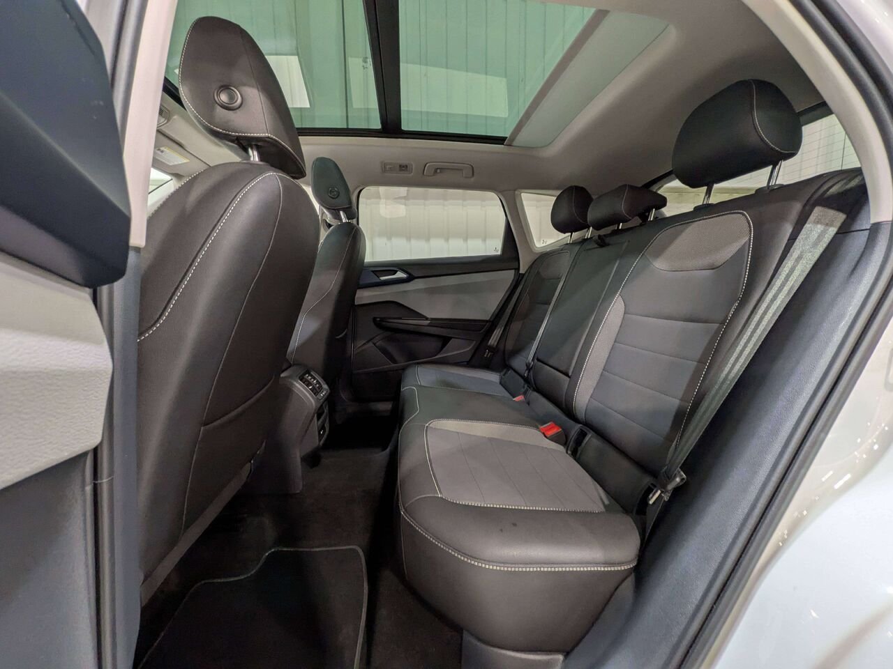 Volkswagen Taos Comfortline FWD 2024 Blanc Val-David - photo #10
