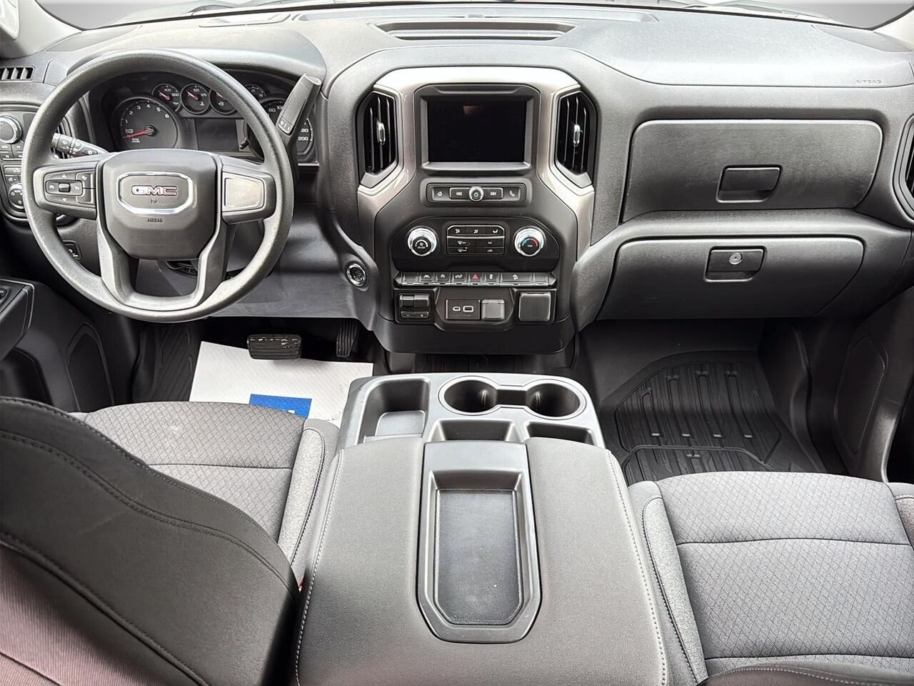 GMC Sierra 1500 Pro cabine multiplace 4RM 157 po 2026 BLANC SOMMET Saint-Hyacinthe - photo #8
