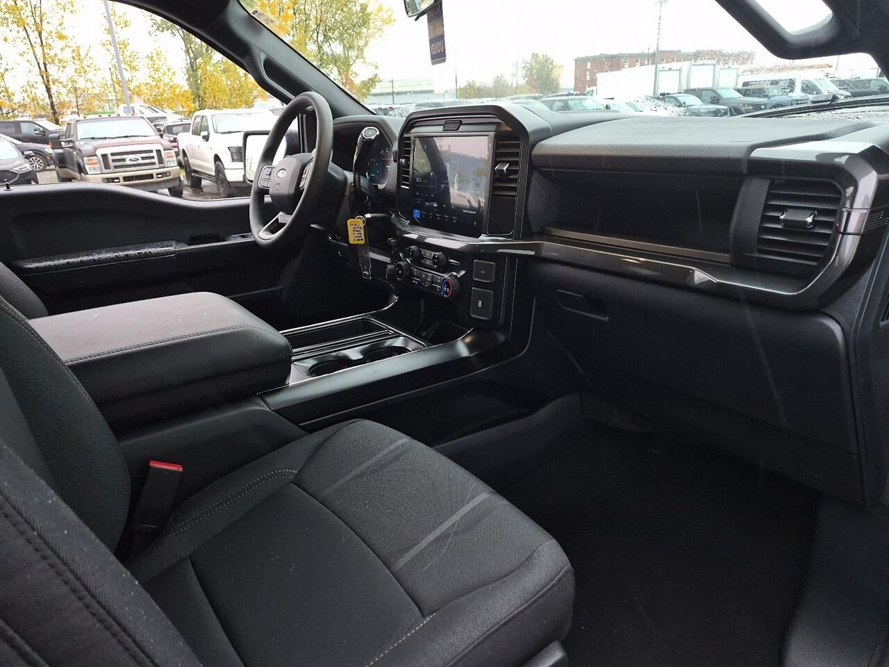 2026 Ford F-150 Agate Black Metallic Saint-Jérôme - photo #5