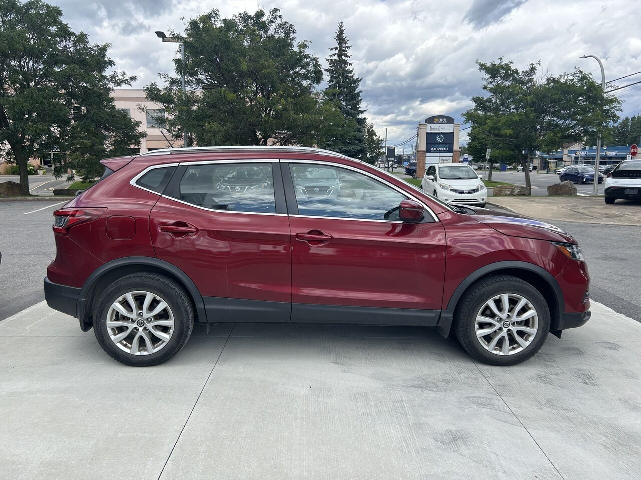 2022 Nissan Qashqai SV TI Red Châteauguay - photo #4