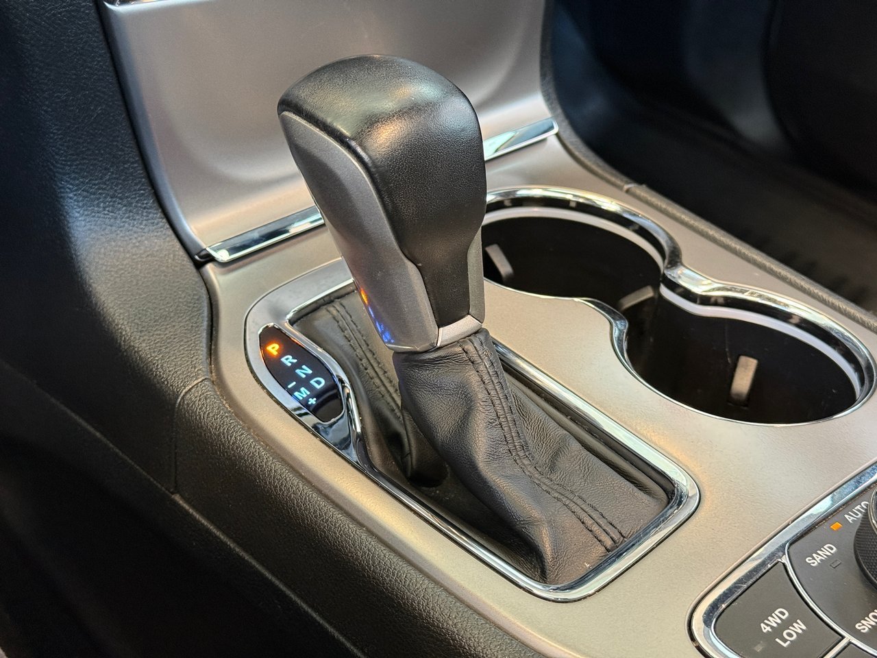 2019 Jeep Grand Cherokee Notre-Dame-des-Prairies - photo #19