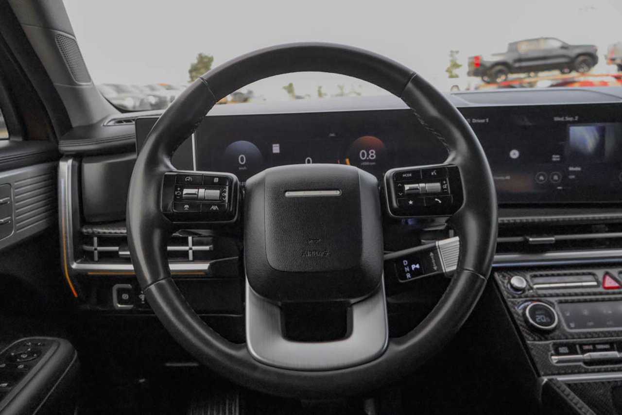 2024 Hyundai Santa Fe Luxury AWD Bronze Sherwood Park - photo #18