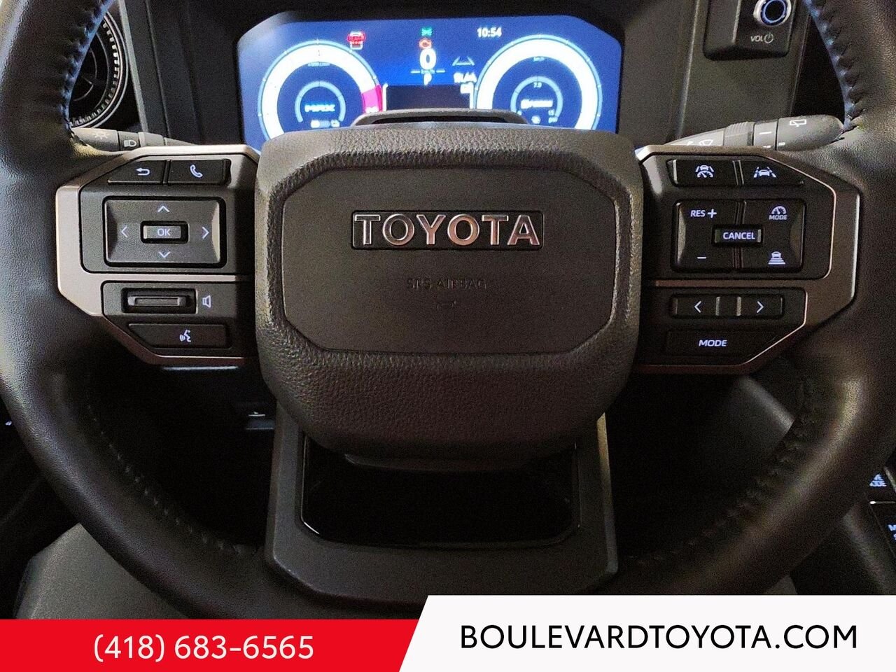 Toyota LAND CRUISER 100345A-85 | PREMIUM, 4X4 2025 Brun Québec - photo #14