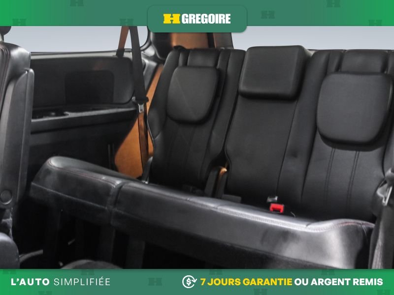 2019 Dodge GR Caravan White Laval - photo #27