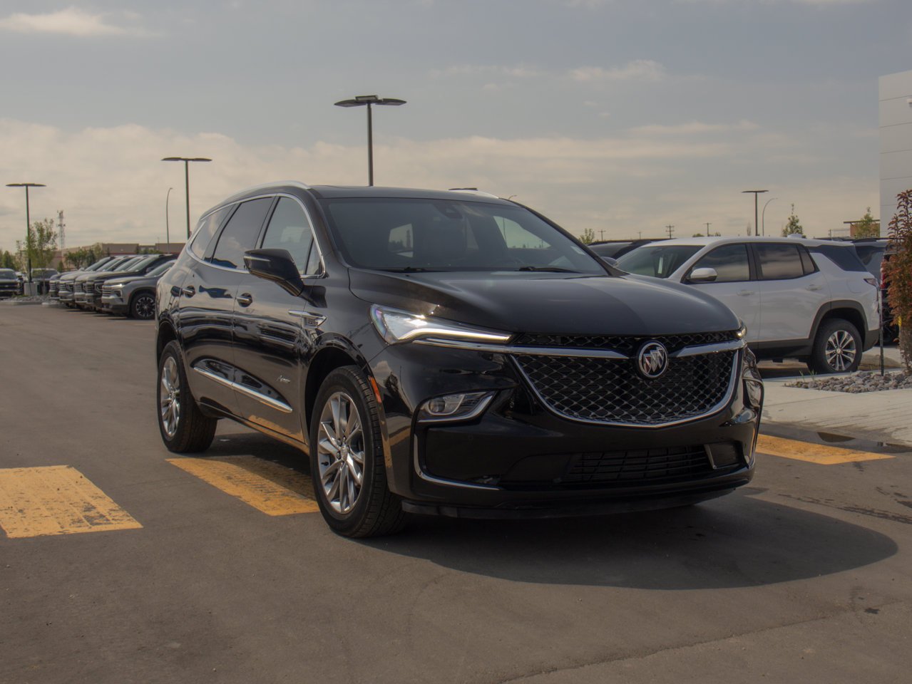 2022 Buick Enclave AWD 4dr Avenir Black Sherwood Park - photo #13