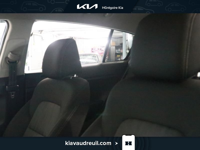 Kia Sportage KA8102 | LX 2017 Noir Laval - photo #9