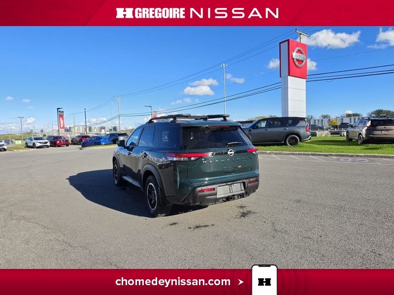 2024 Nissan Pathfinder Green Laval - photo #7