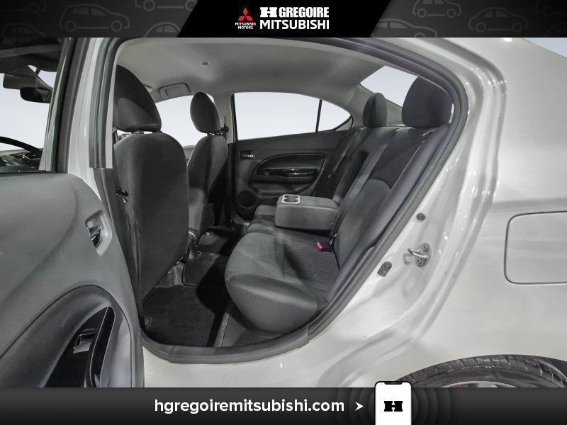 Mitsubishi Mirage G4 2017 Blanc Blainville - photo #25