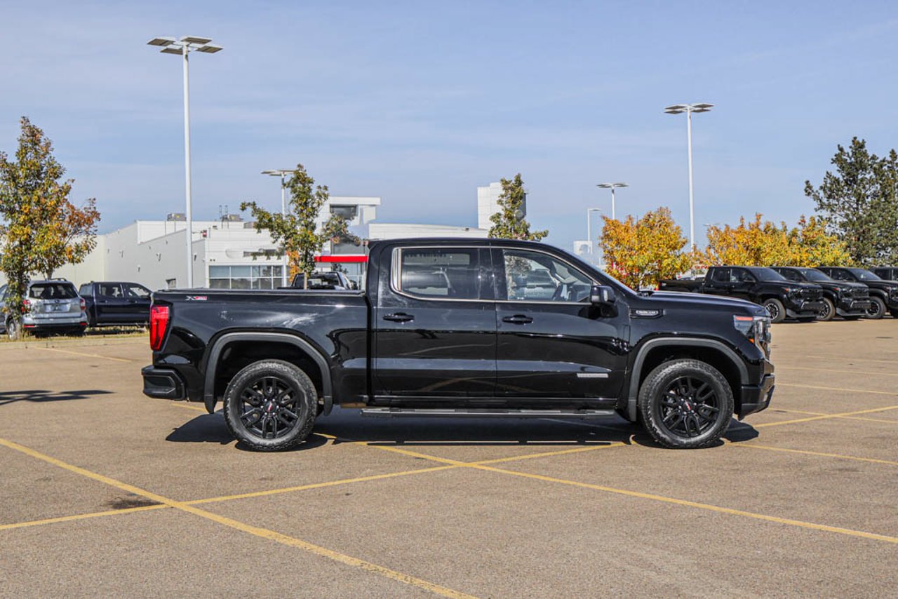 2024 GMC Sierra 1500 4WD Crew Cab 147 Elevation Black Sherwood Park - photo #9