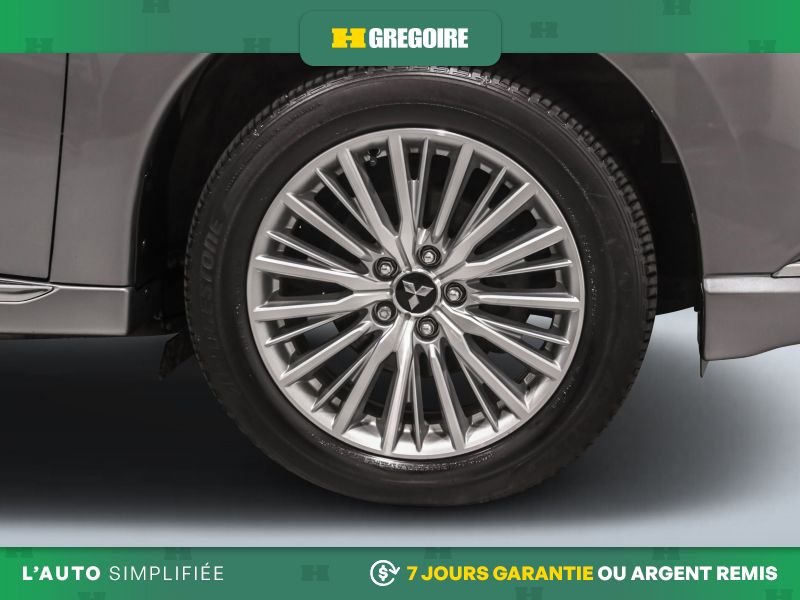 2019 Mitsubishi Outlander Plug-In Hybrid Silver Saint-Eustache - photo #30