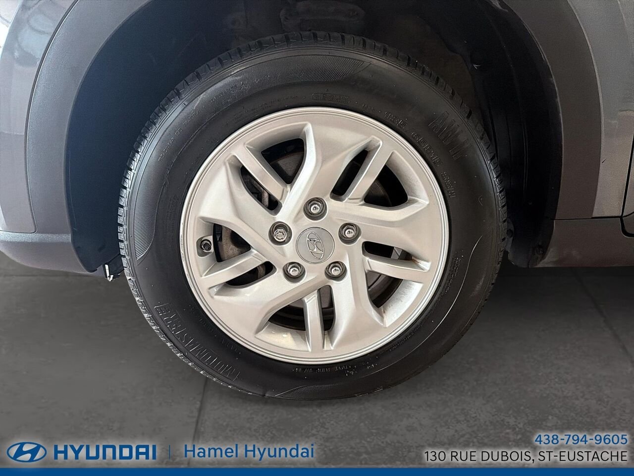 Hyundai Venue 2024 Gris Saint-Eustache - photo #5
