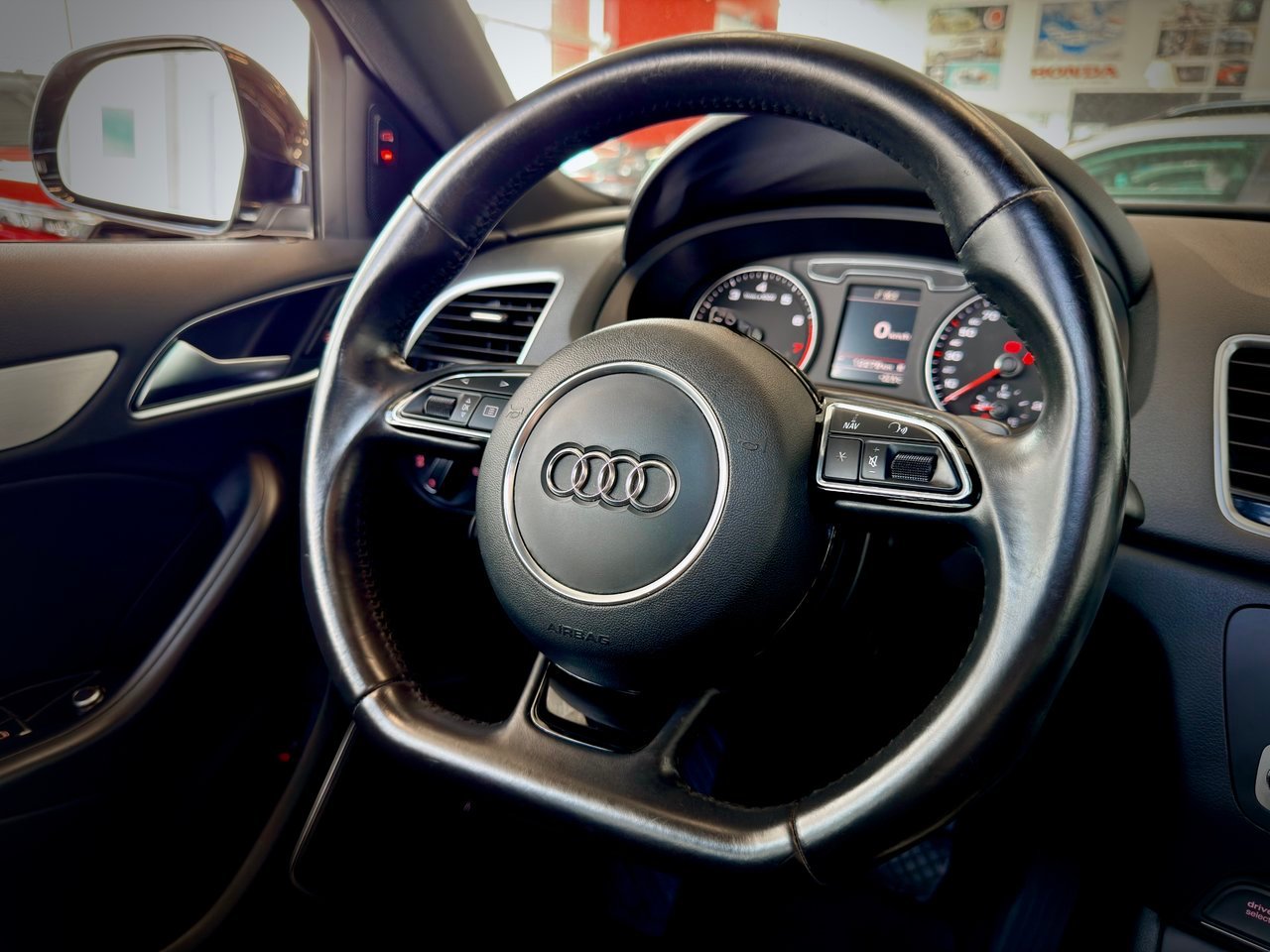 2016 Audi Q3 Black Notre-Dame-des-Prairies - photo #20