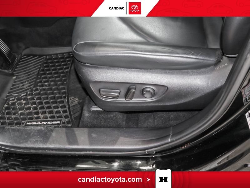 Toyota Highlander 2021 Noir Blainville - photo #16