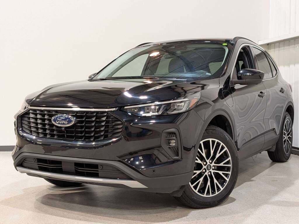Ford Escape PHEV FWD 2024 Noir Val-David - photo #0