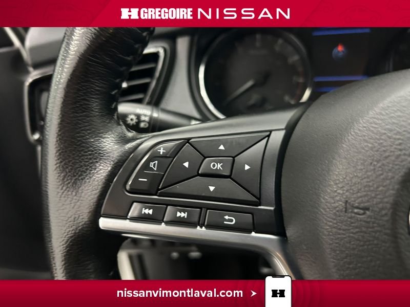 Nissan Qashqai 2023 Blanc Laval - photo #22