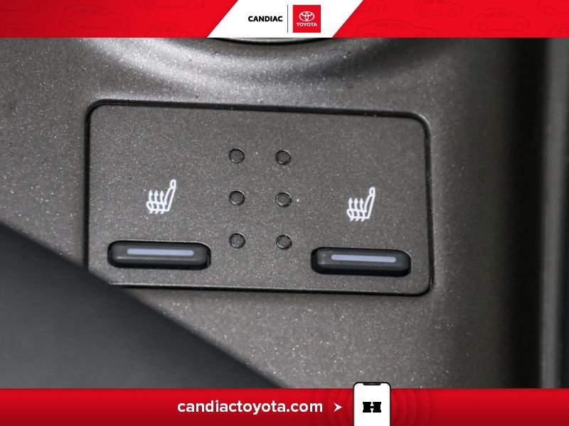 2023 Toyota Camry Black Laval - photo #29
