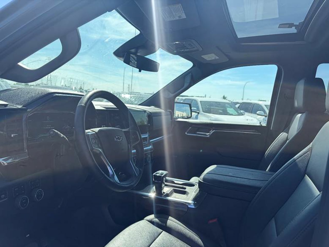 2024 Chevrolet Silverado 1500 4WD Crew Cab 147 LT Trail Boss Grey Sherwood Park - photo #5