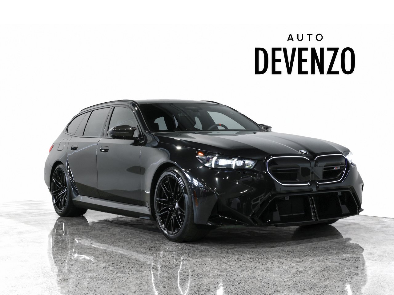 BMW M5 2027 Noir Saint-Eustache - photo #0