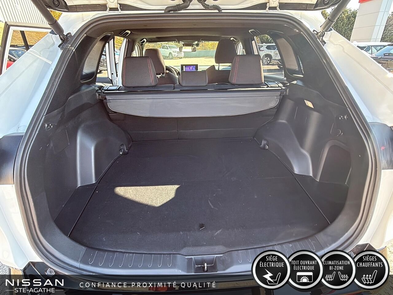 Toyota RAV4 hybride rechargeable 2025 Blanc Saint-Jérôme - photo #14