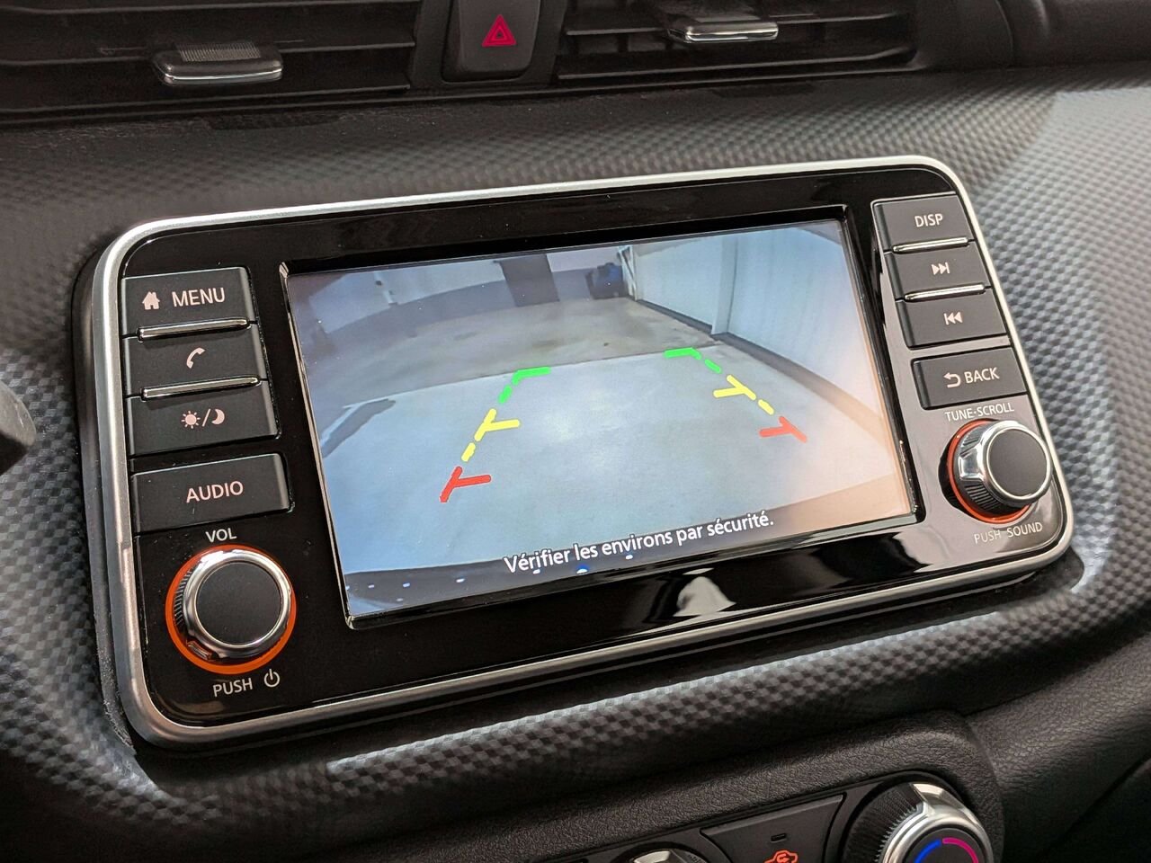 2024 Nissan Kicks S FWD Black Val-David - photo #2