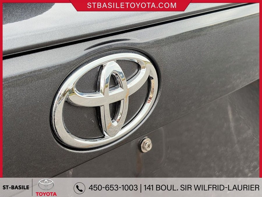 TOYOTA RAV4 LE AWD 2025 Gris