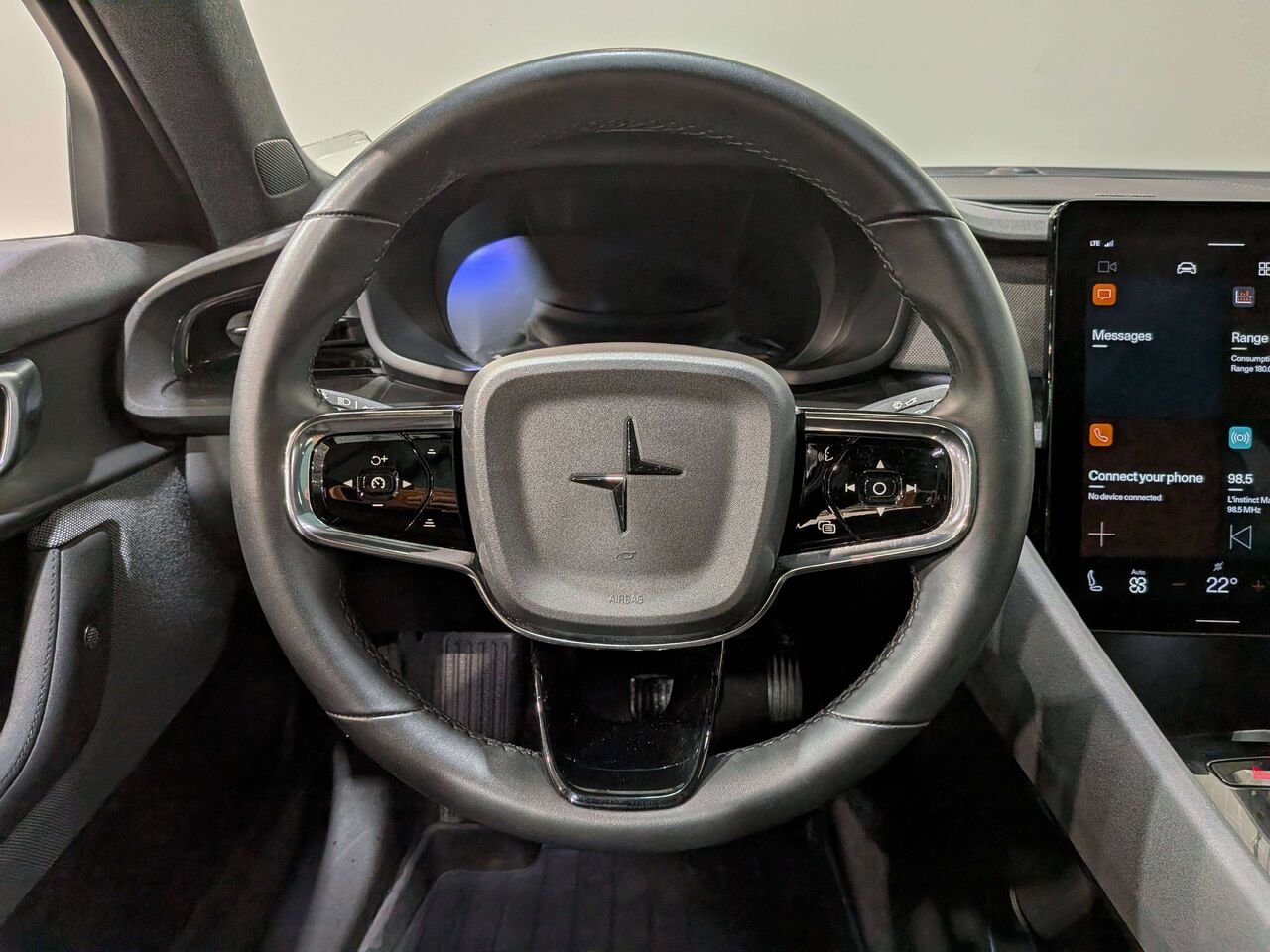 2022 Polestar 2 Long Range Dual Motor Grey Val-David - photo #14