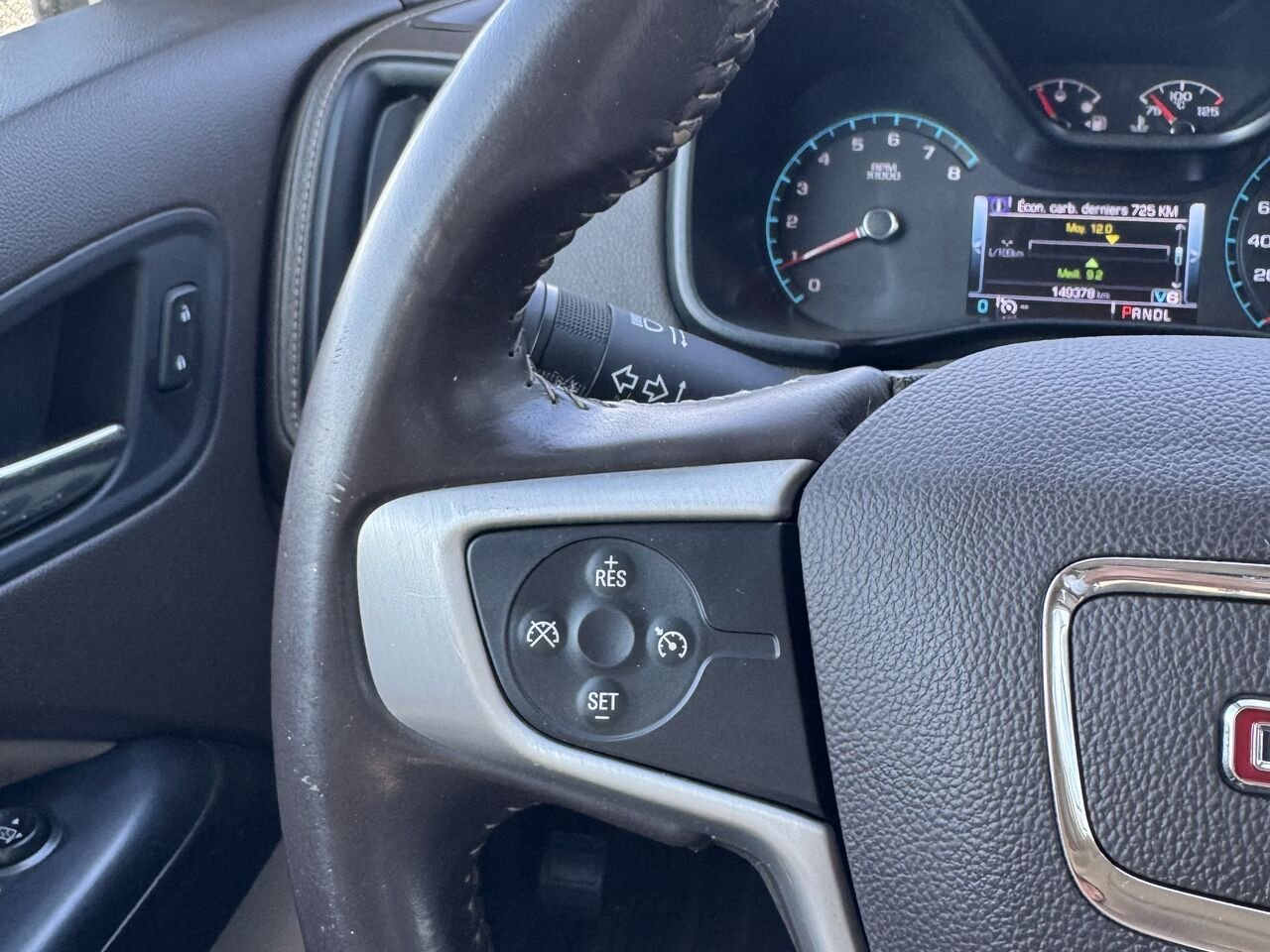 GMC Canyon SLE 2018 Blanc Granby - photo #16